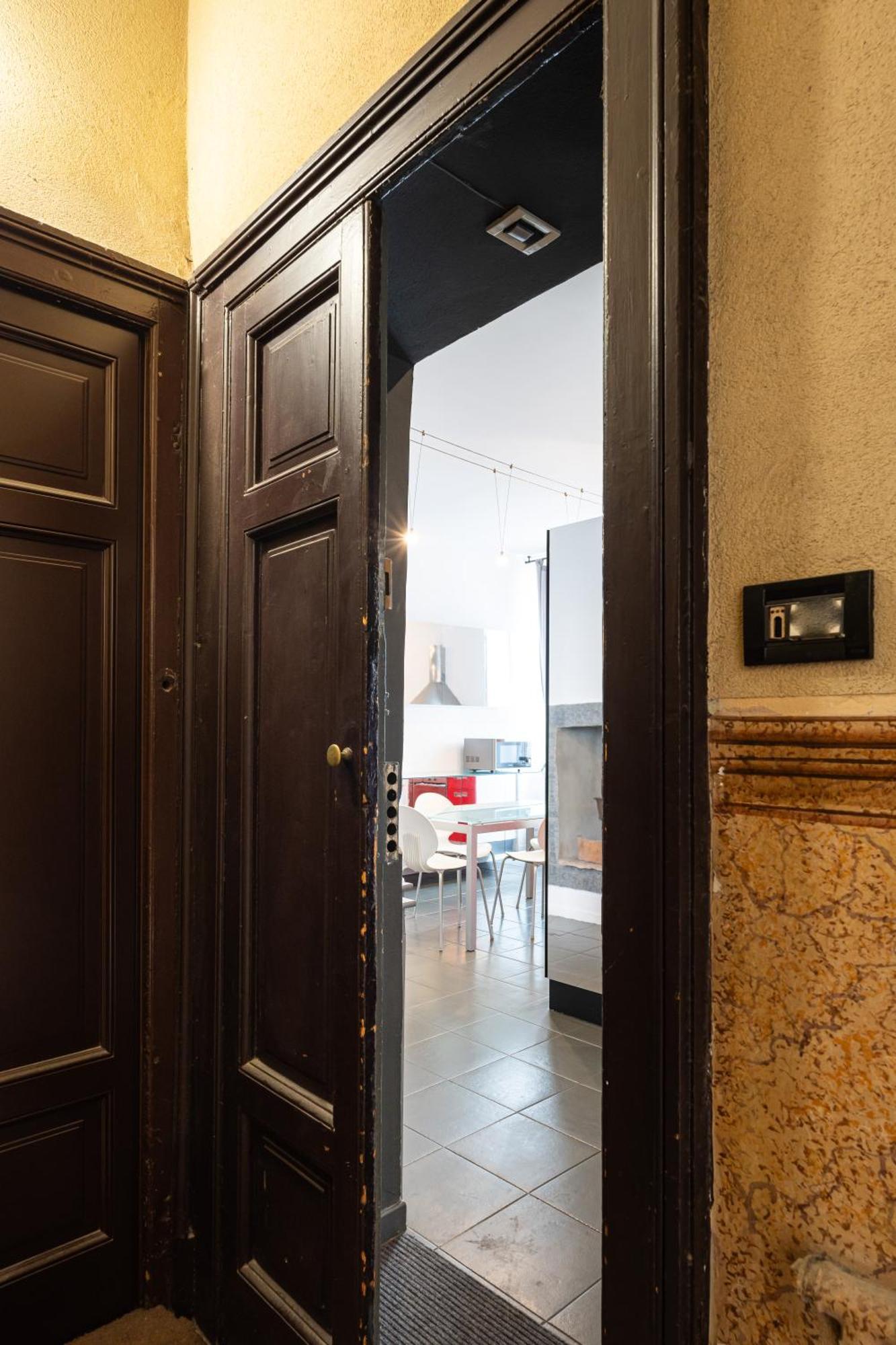 Spacious Onebedroom Navigli - Mirable Pm Μιλάνο Εξωτερικό φωτογραφία